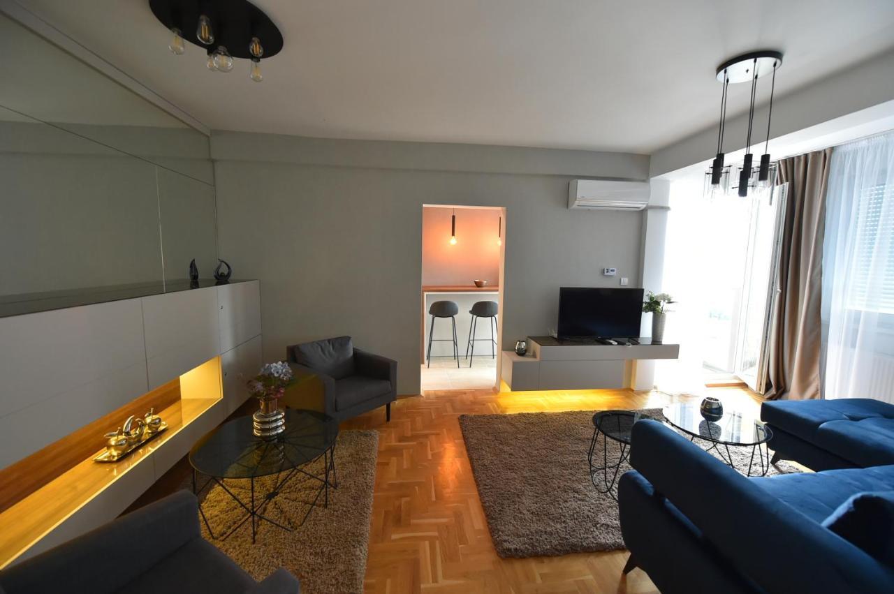Sky Lux Apartman กอร์นีย์มิลาโนวัซ ภายนอก รูปภาพ