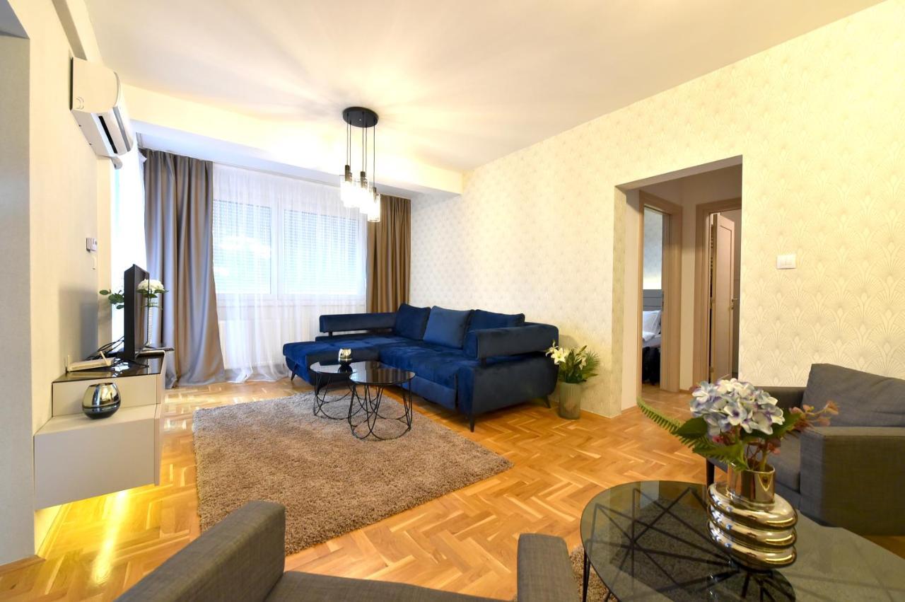 Sky Lux Apartman กอร์นีย์มิลาโนวัซ ภายนอก รูปภาพ